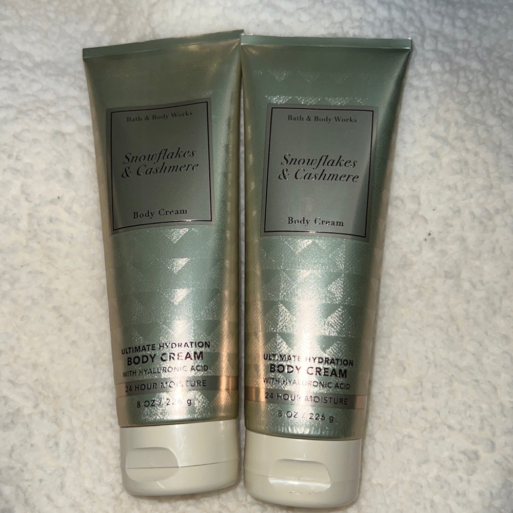BBW 2pc  Body creams SNOWFLAKES & CASHMERE
